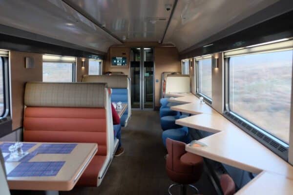 Guide complet : l&rsquo;Écosse en train de nuit avec Caledonian Sleeper
