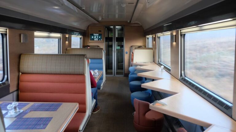Guide complet : l&rsquo;Écosse en train de nuit avec Caledonian Sleeper