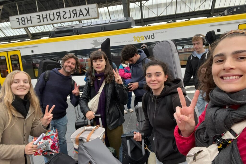 Témoignage - tour d'Europe en train et en musique - Action Inclusive