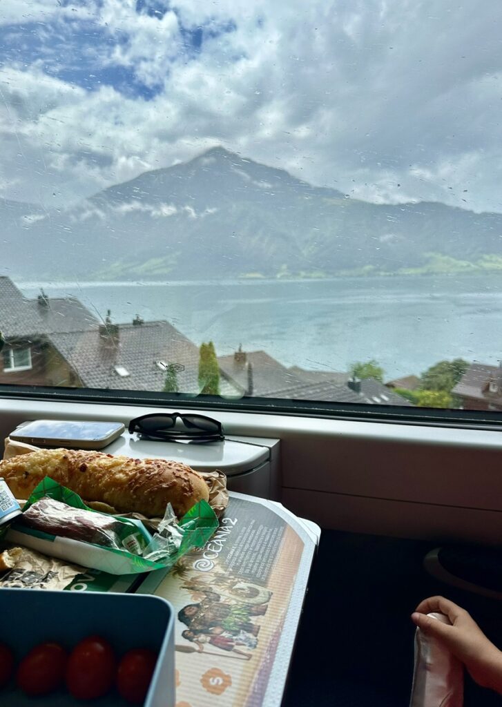 Voyage Interrail en famille : prendre le train avec un enfant