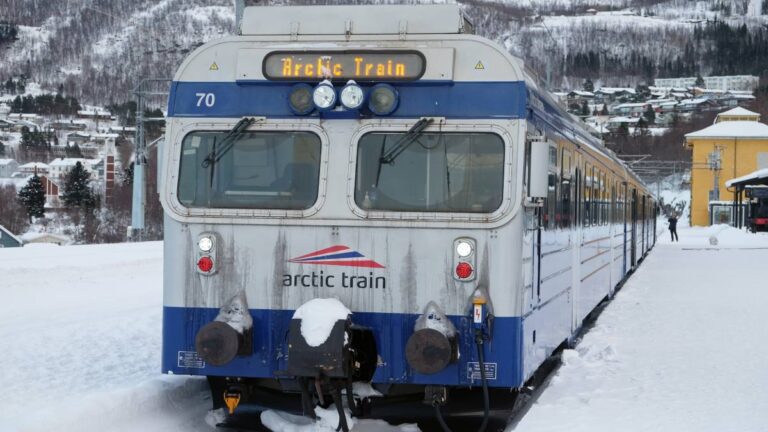 L’Arctic Train : un trajet ferroviaire extraordinaire sur la ligne d’Ofoten en Norvège